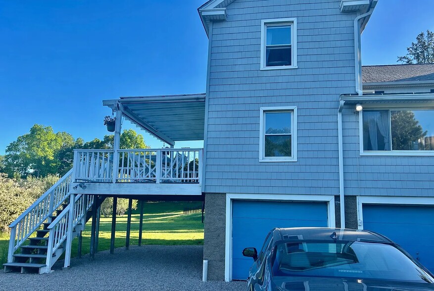 Building Photo - 123 Thimble Islands Rd