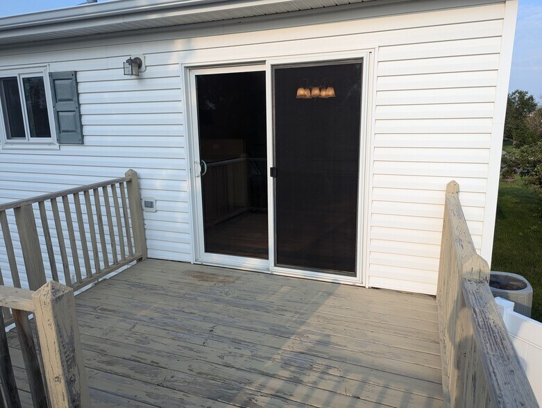 Building Photo - 1824 Huntington Ct