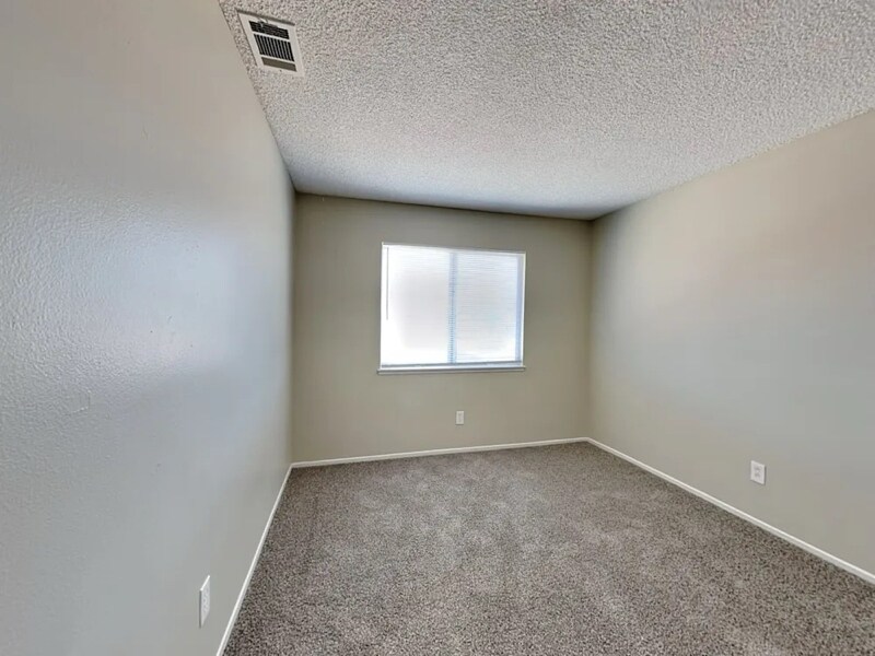 Building Photo - 7401 Lime Ave