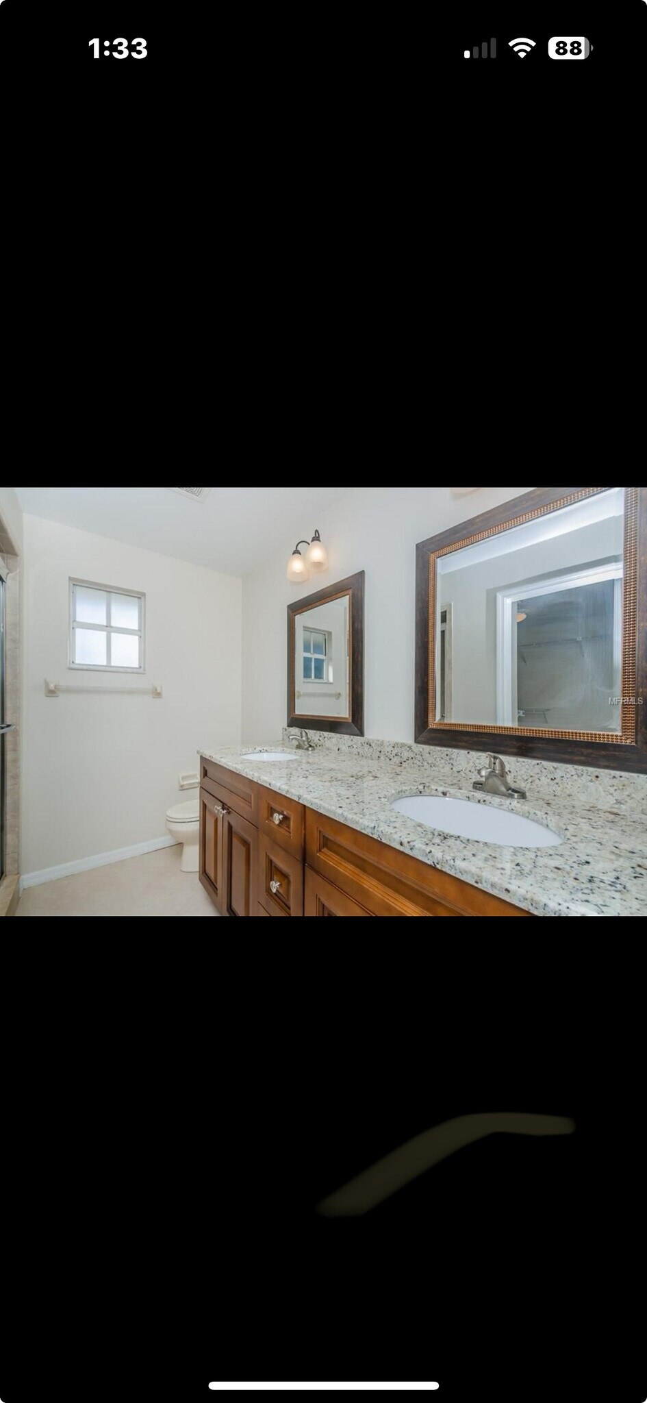 Master bathroom - 3601 W Santiago St