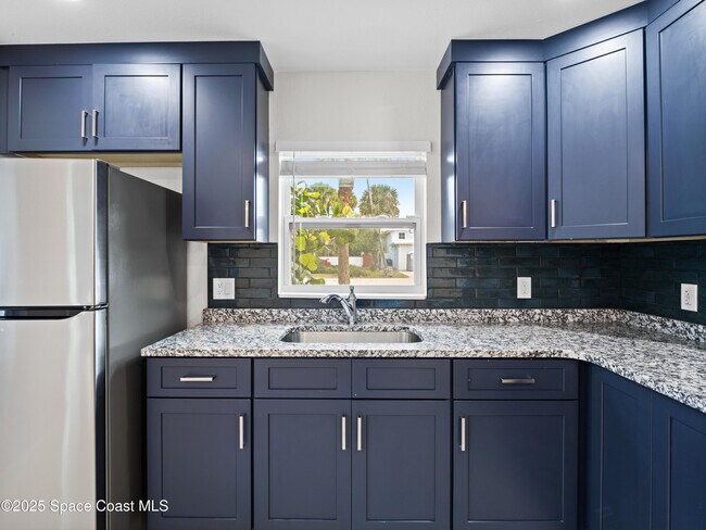 Building Photo - 101 Deland Ave