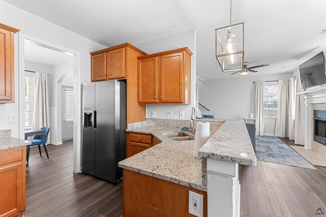 Building Photo - 309 Raleigh Dr