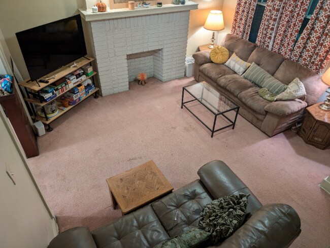 Building Photo - 3617 Boulevard of the Allies