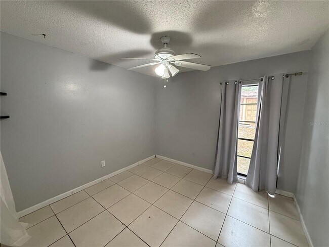 Building Photo - 8221 Malvern Cir