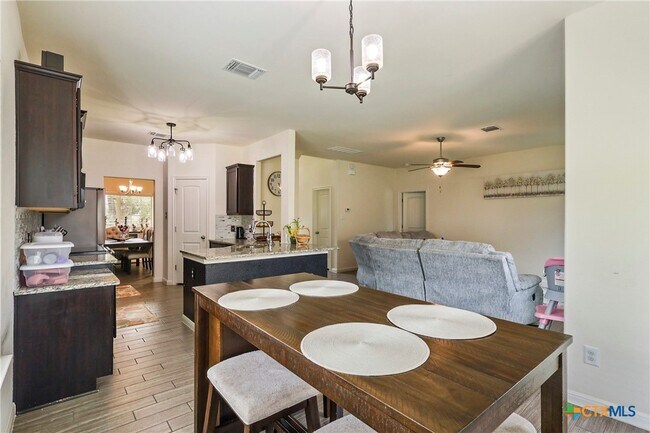 Building Photo - 7608 Melanite Dr