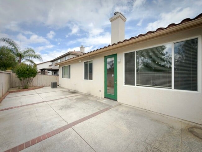 Building Photo - COMING SOON! Cute, Single Story Home For Rent In Temeku Hills!