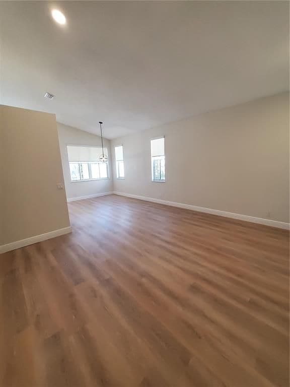 Building Photo - 858 Briar Ridge Rd