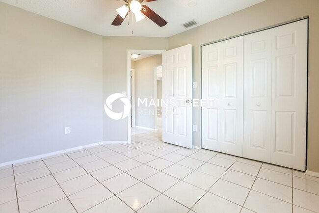 Building Photo - 3 Bedroom Pet-Friendly Home in PORT CHARLOTTE, FL with Main Street Renewal