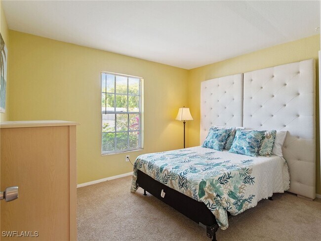 Building Photo - 6300 South Pointe Blvd