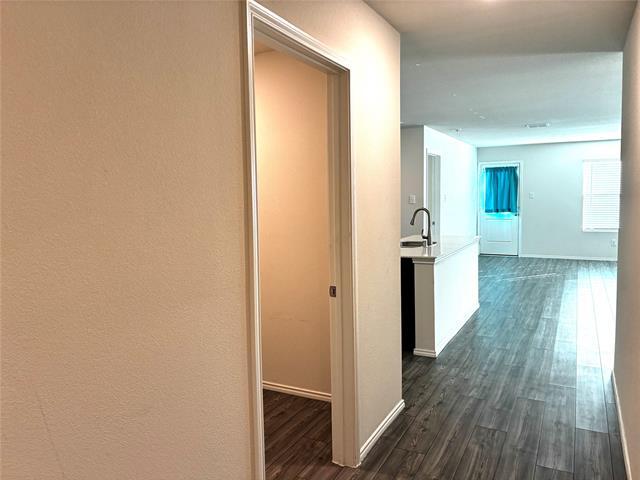 Building Photo - 409 Buckeye Ave