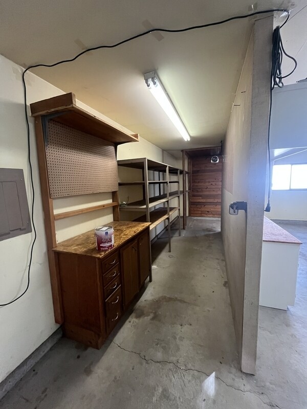 Building Photo - 841 Garden Dr