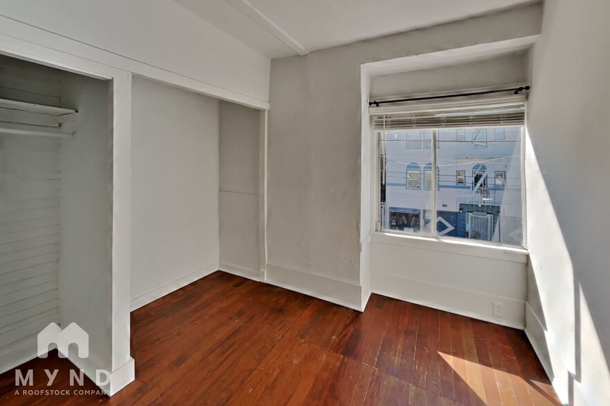 Building Photo - 1806 Filbert St