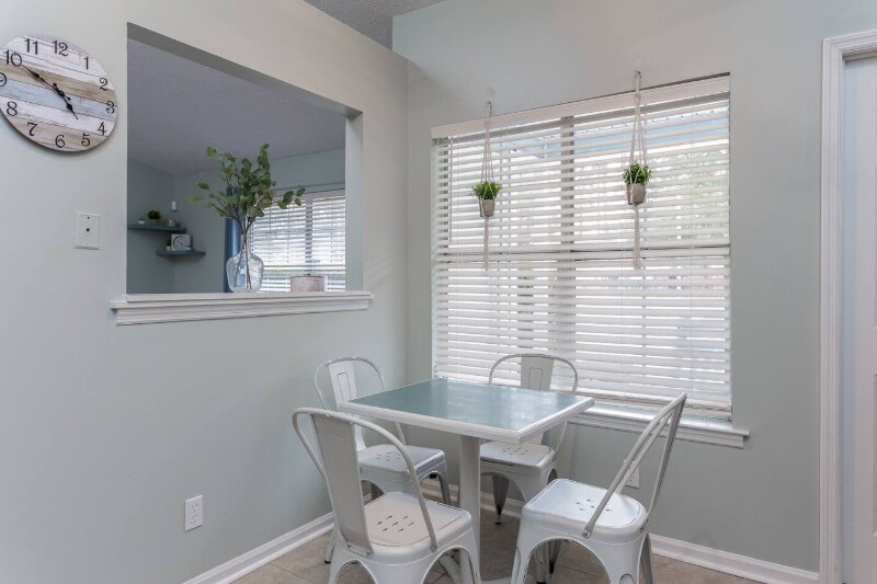 Building Photo - 309 Redan Dr