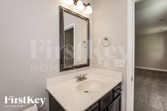 Building Photo - 680 Fox Trail Ct