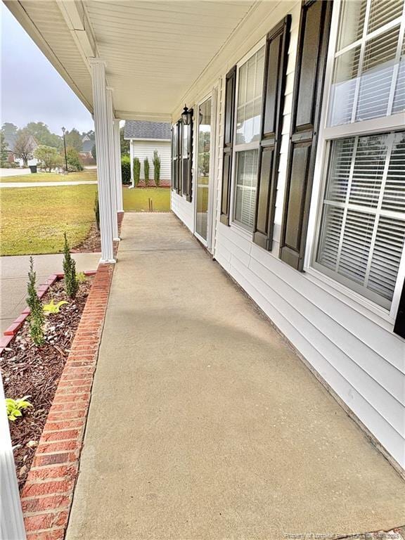 Building Photo - 207 Advance Dr