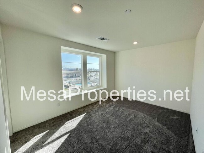 Building Photo - 1709 Cedar Tree Pl