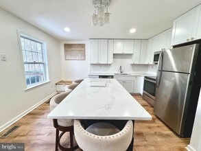 Building Photo - 597 Primus Ct