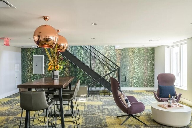 Building Photo - 350 Clarkson Ave