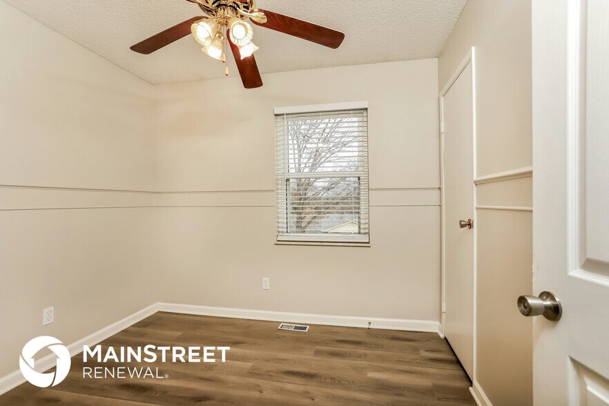 Building Photo - 5621 Wieland Dr