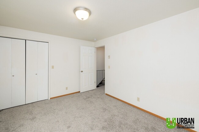 Building Photo - 3137 E 29th Ave