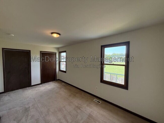 Building Photo - 5145 Cottonwood Ct