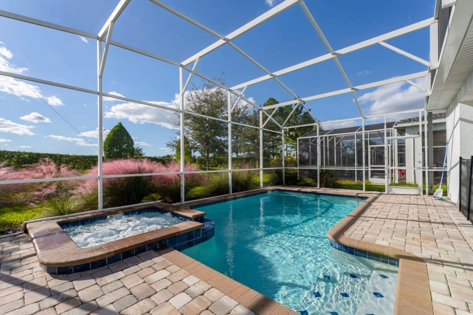 Building Photo - 1520 Maidstone Ct