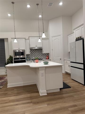 Building Photo - 7032 Mapleshade Way