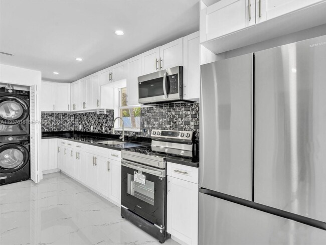 Building Photo - 3354 NW 50th St