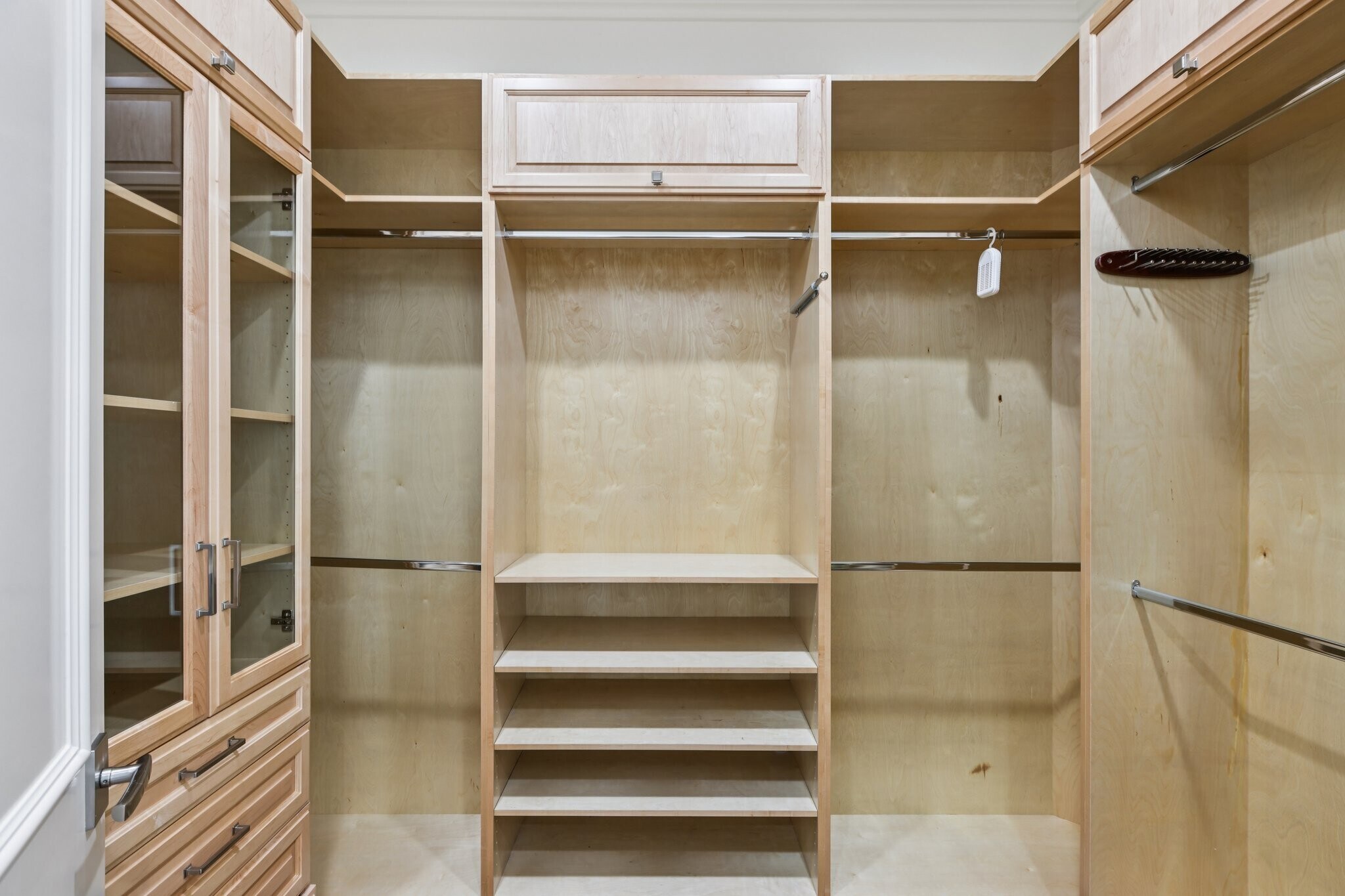 Building Photo - 27048 Triumph Ave