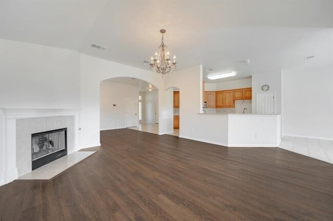 Building Photo - 917 Old Wick Castle Way