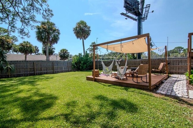 Building Photo - 5352 Cotee River Dr