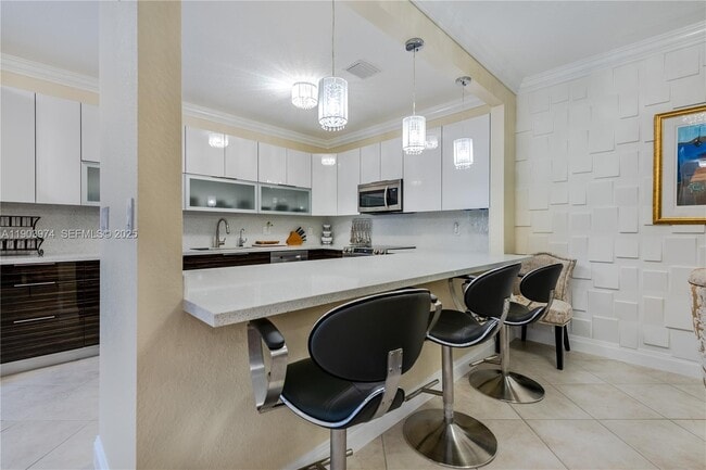 Building Photo - 1275 Yellowheart Way