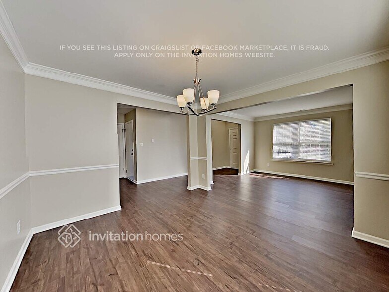 Building Photo - 10441 Pickerel Ln