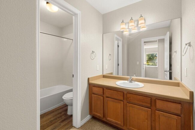 Building Photo - 5551 W 29th St