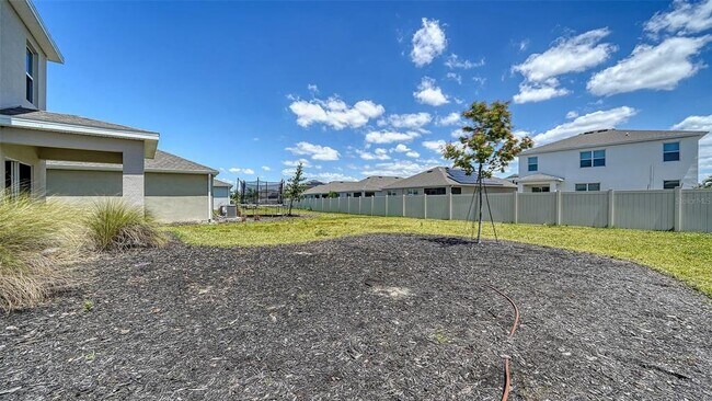 Building Photo - 12728 Lateral Root Dr