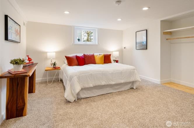 Building Photo - 9716 Dayton Ave N