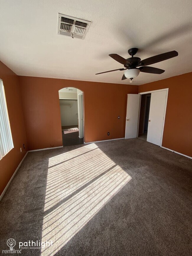 4 br, 2 bath House 6838 S 42Nd Way UNIT 6838 S 42nd Way Phoenix AZ 85042 Apartment Finder