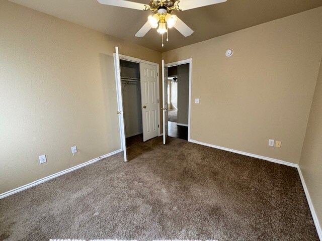 Building Photo - 1554 Willowbrook Dr