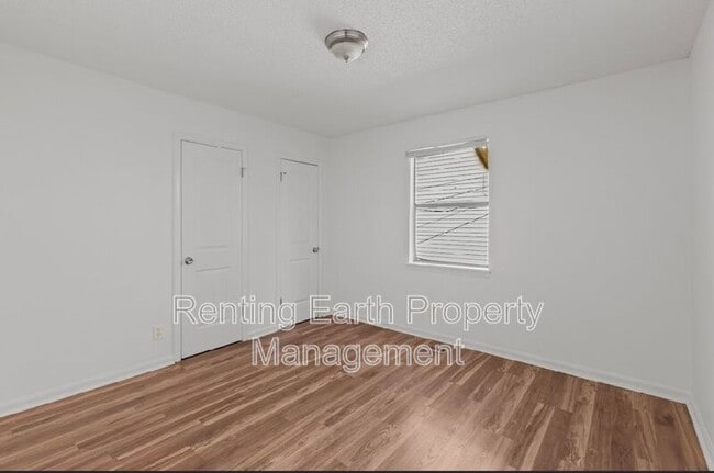 Building Photo - 1917 49th St Ensley