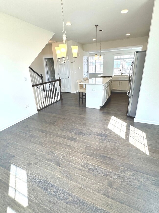 Building Photo - 4431 Monroe Ct