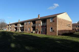 Building Photo - Heritage Village Apartments