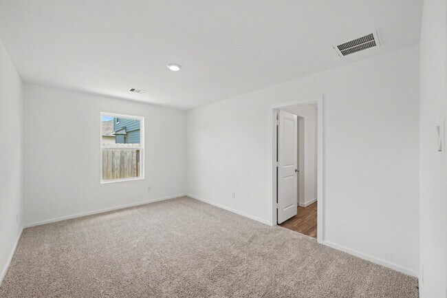 Building Photo - 40839 Hawthorne Glades St