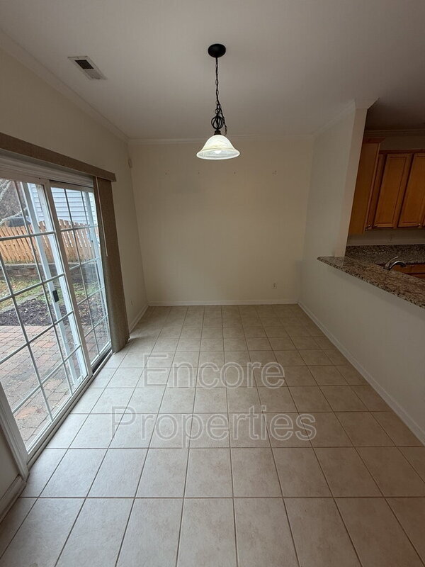 Building Photo - 8417 Whisper Ridge Pl