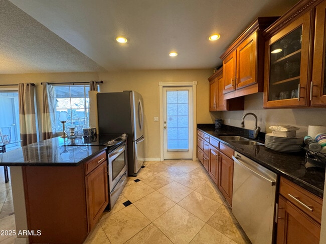 Building Photo - 12429 N Escobar Way