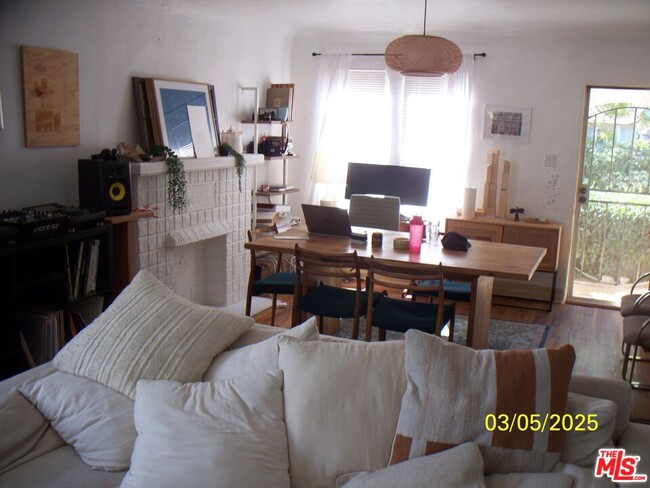 Building Photo - 4354 Coolidge Ave