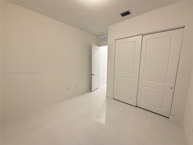 Building Photo - 17494 SW 41st St