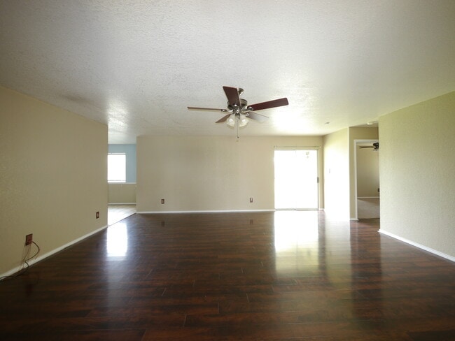 Building Photo - HOME WITH NEW CARPET and LARGE YARD IN WIL...