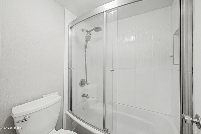 Building Photo - 4554 E Paradise Village Pky N