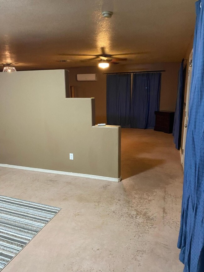 Building Photo - 170 El Cerro Lp