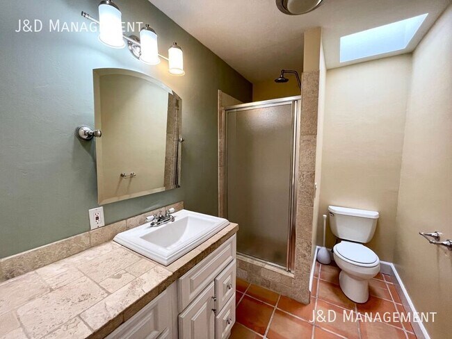 Building Photo - 1762 Hornblend St